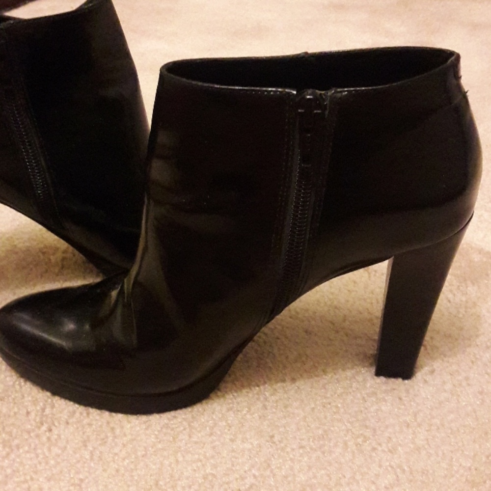 Nine west booties